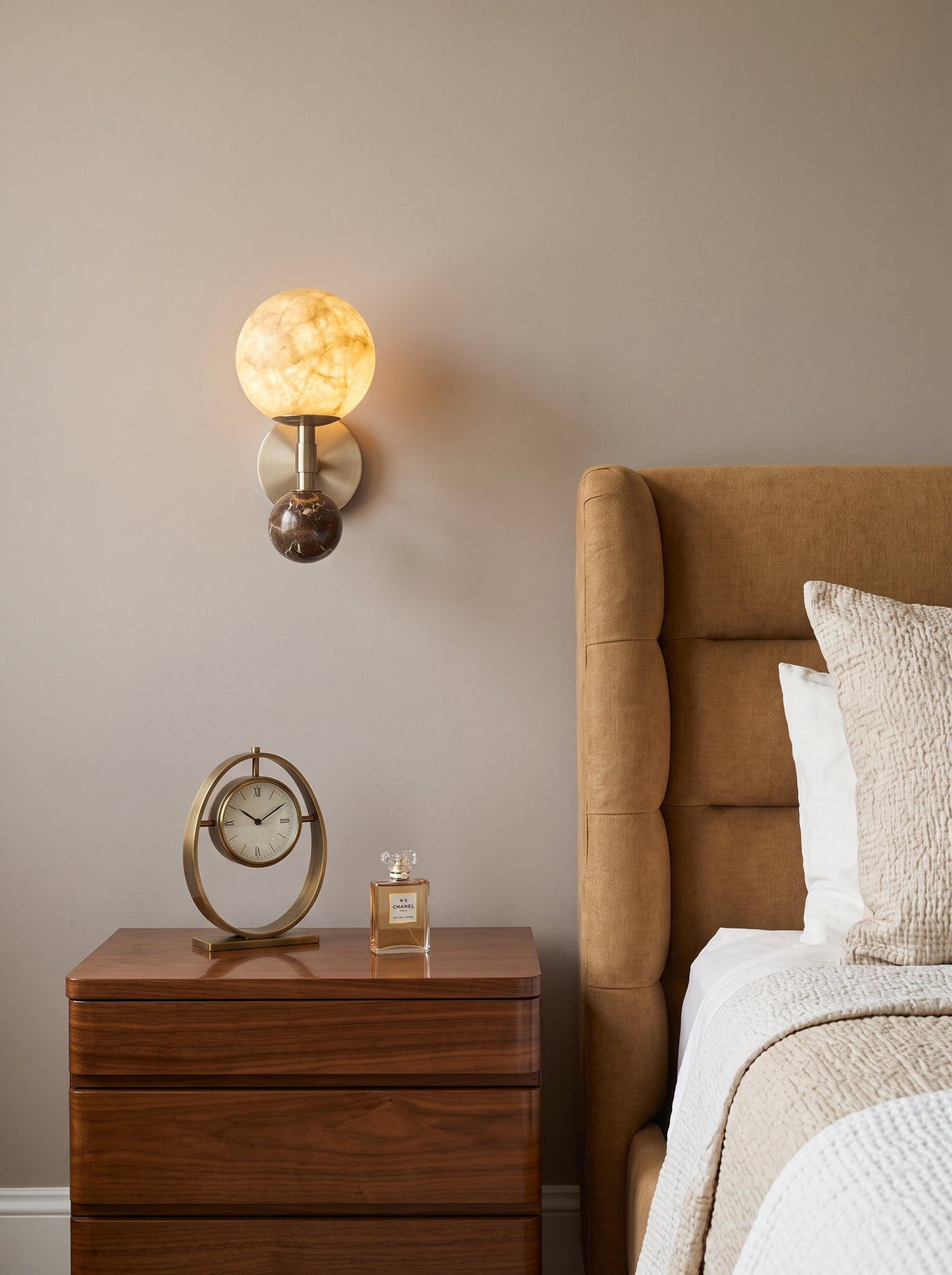 Tarrowcombe Wandleuchte aus Alabaster