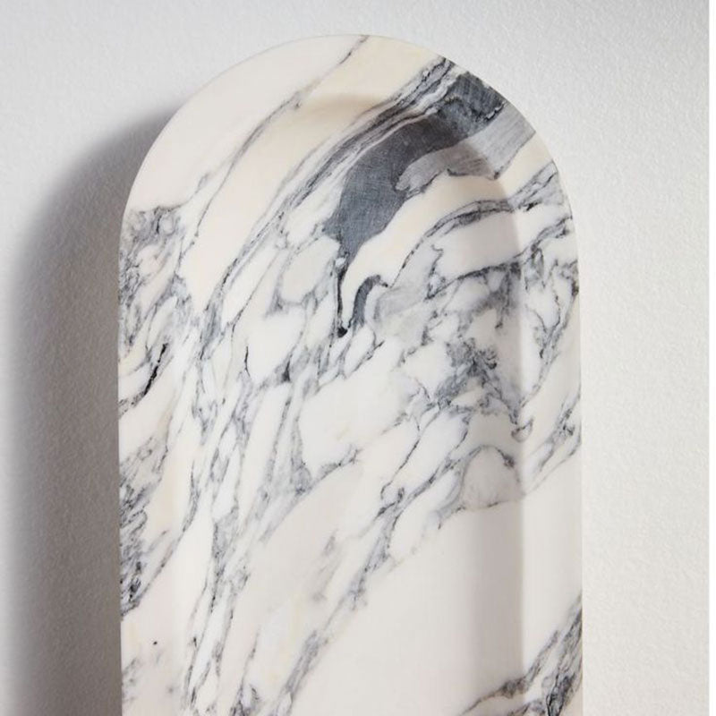 Pith elegante Wandleuchte aus Metall