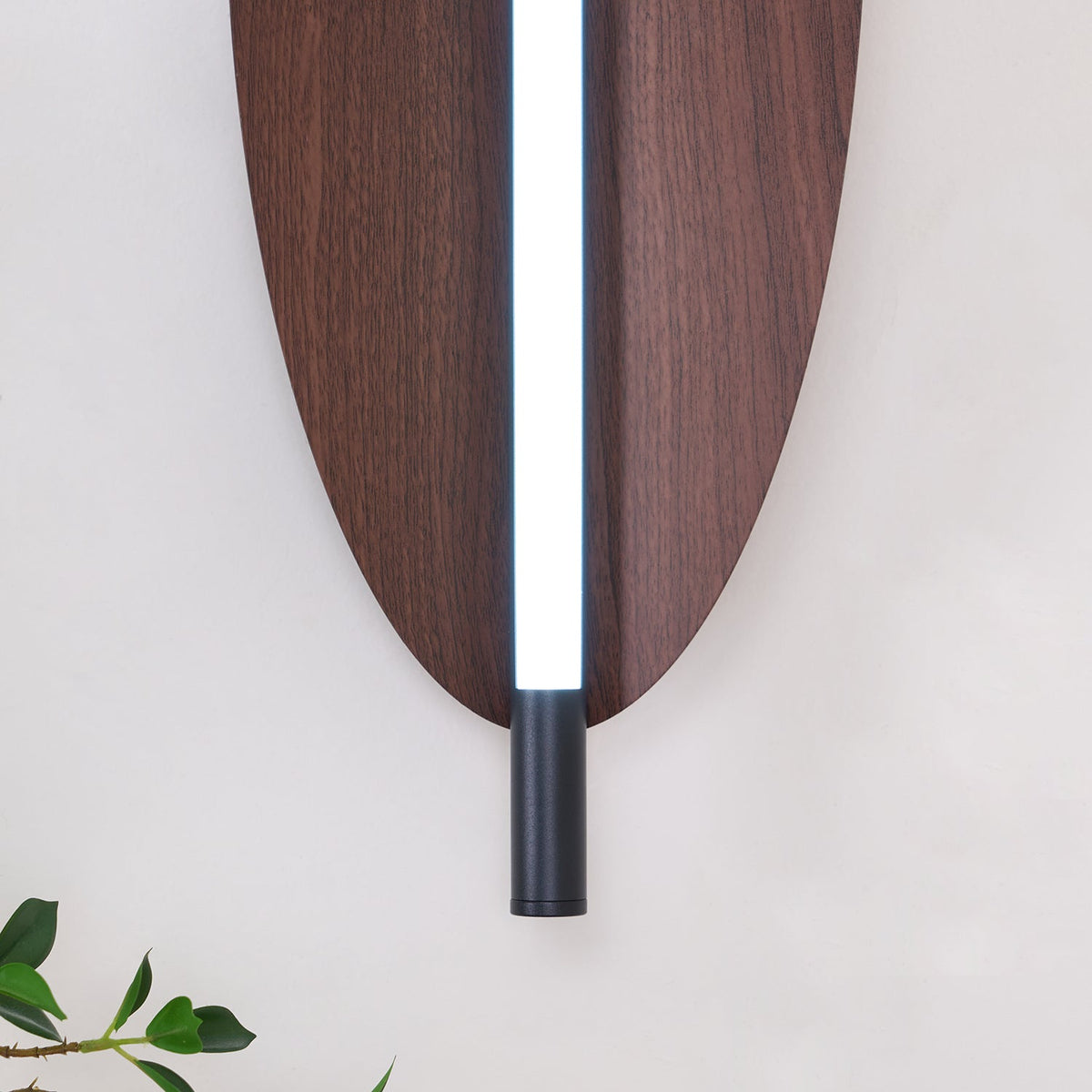 Orsoriel zeitgenössische minimalistische schlanke Platte-Wandleuchte