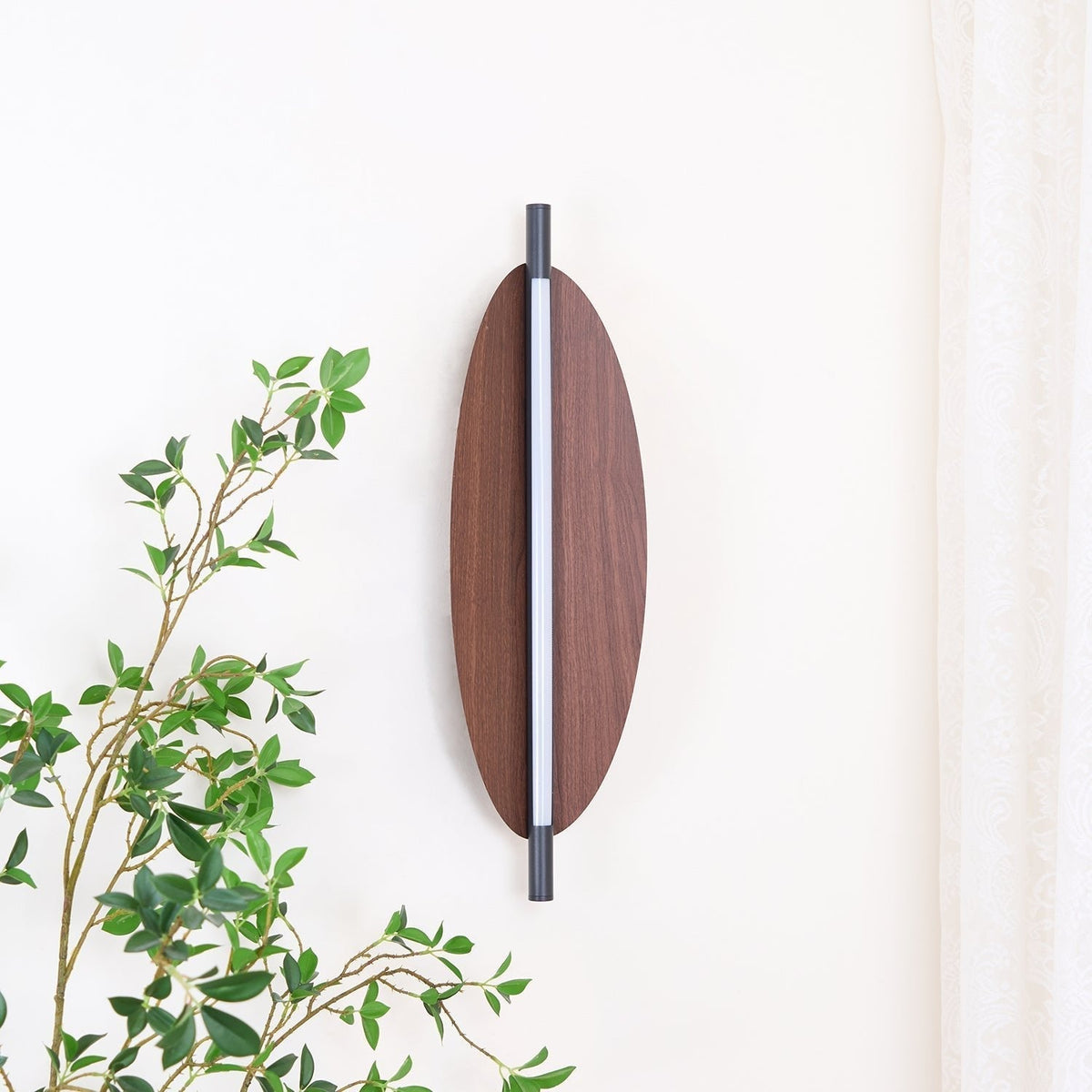 Orsoriel zeitgenössische minimalistische schlanke Platte-Wandleuchte