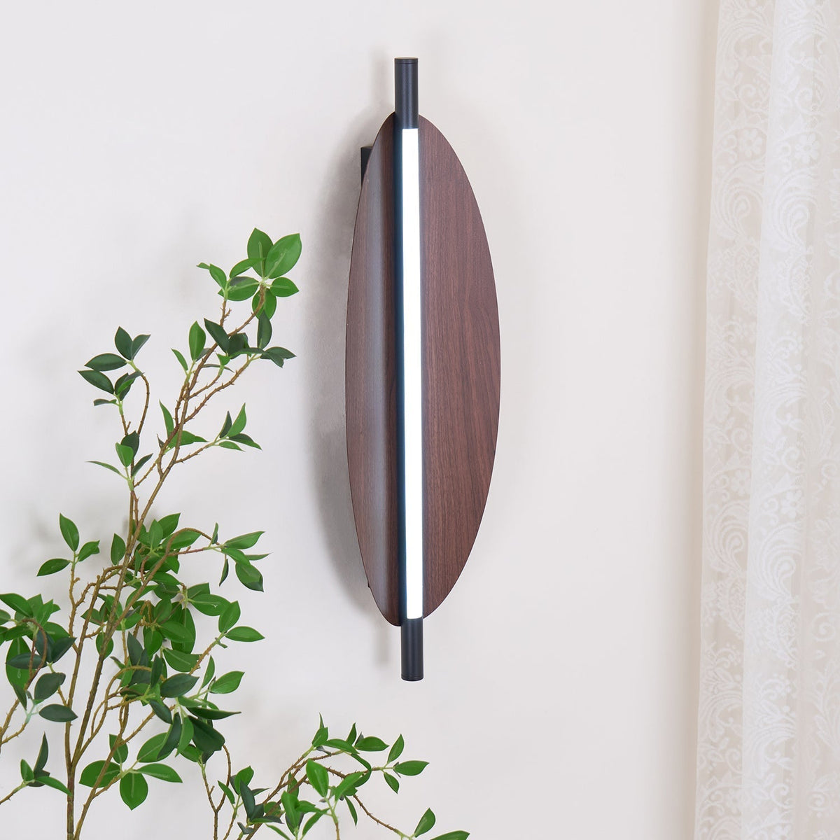 Orsoriel zeitgenössische minimalistische schlanke Platte-Wandleuchte
