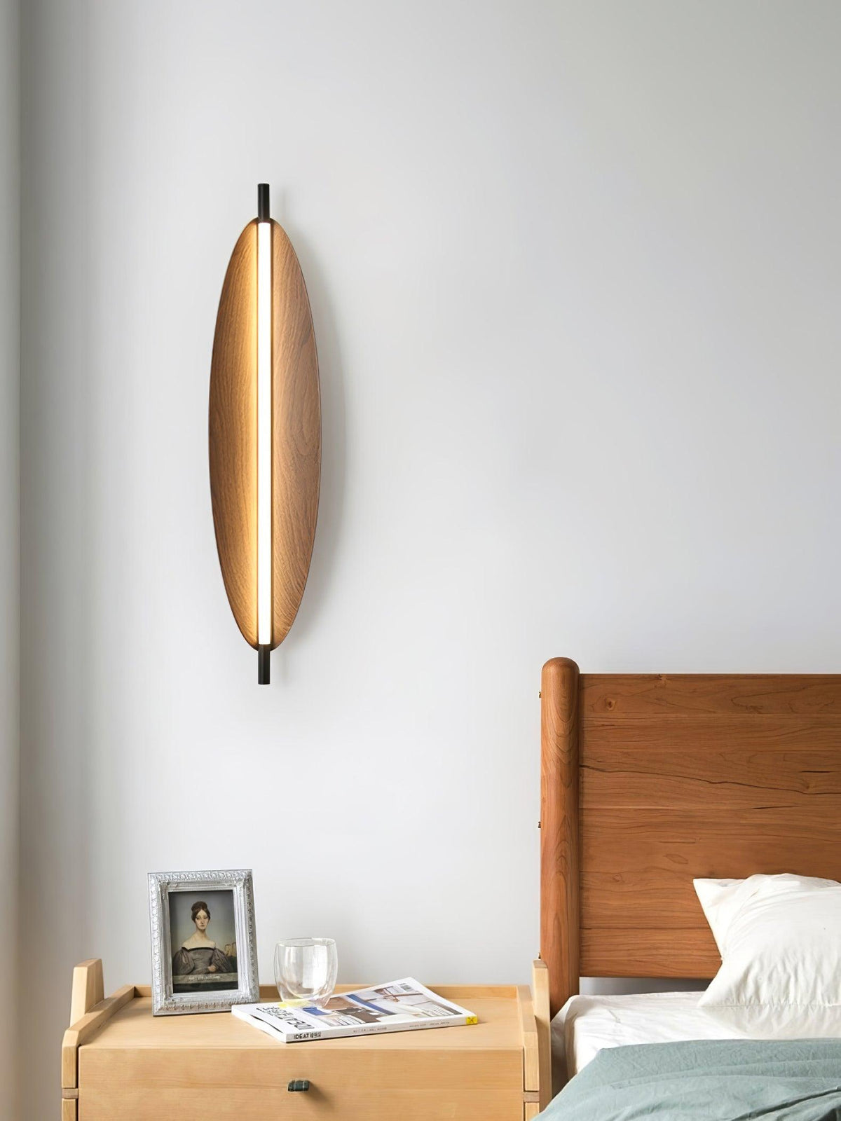 Orsoriel zeitgenössische minimalistische schlanke Platte-Wandleuchte
