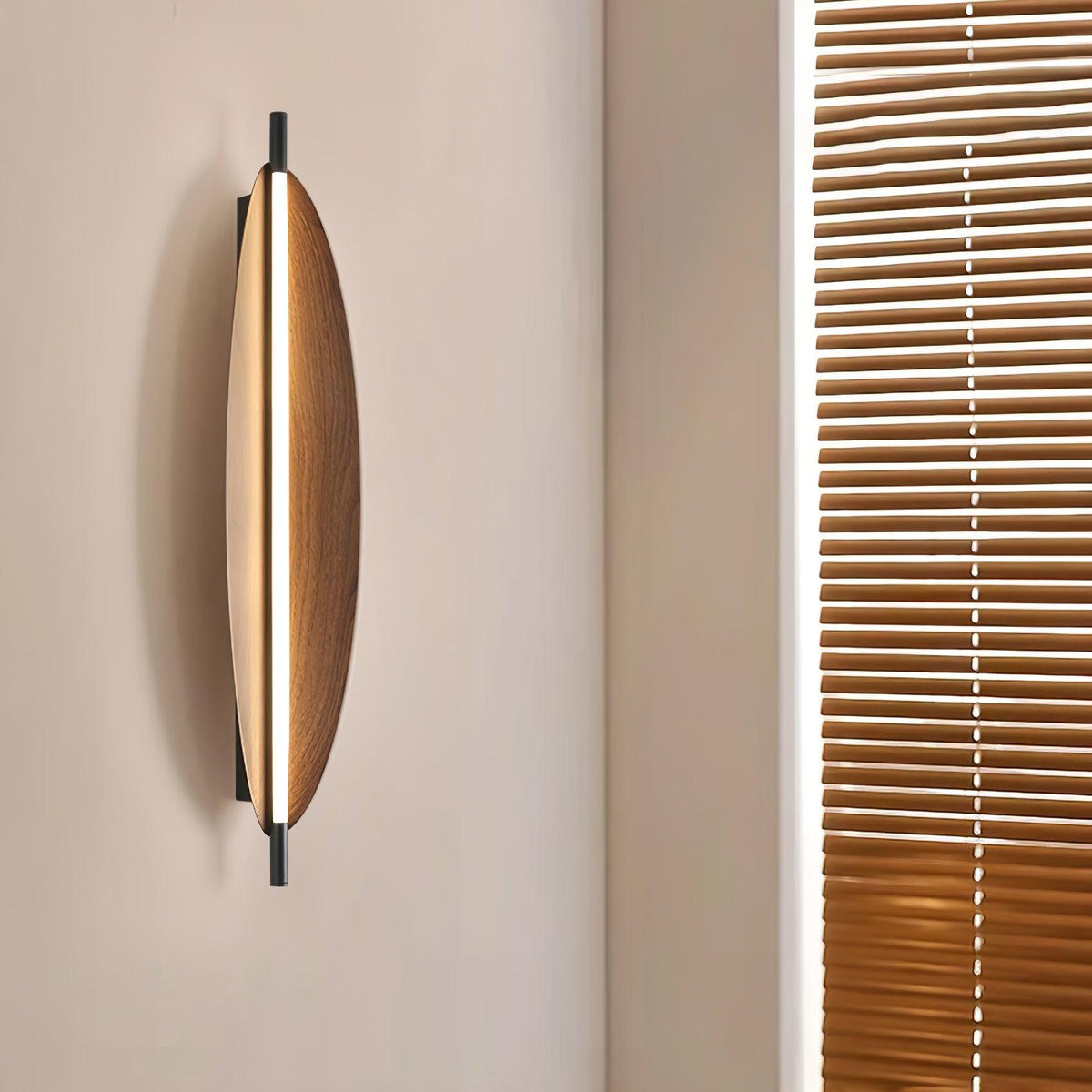 Orsoriel zeitgenössische minimalistische schlanke Platte-Wandleuchte