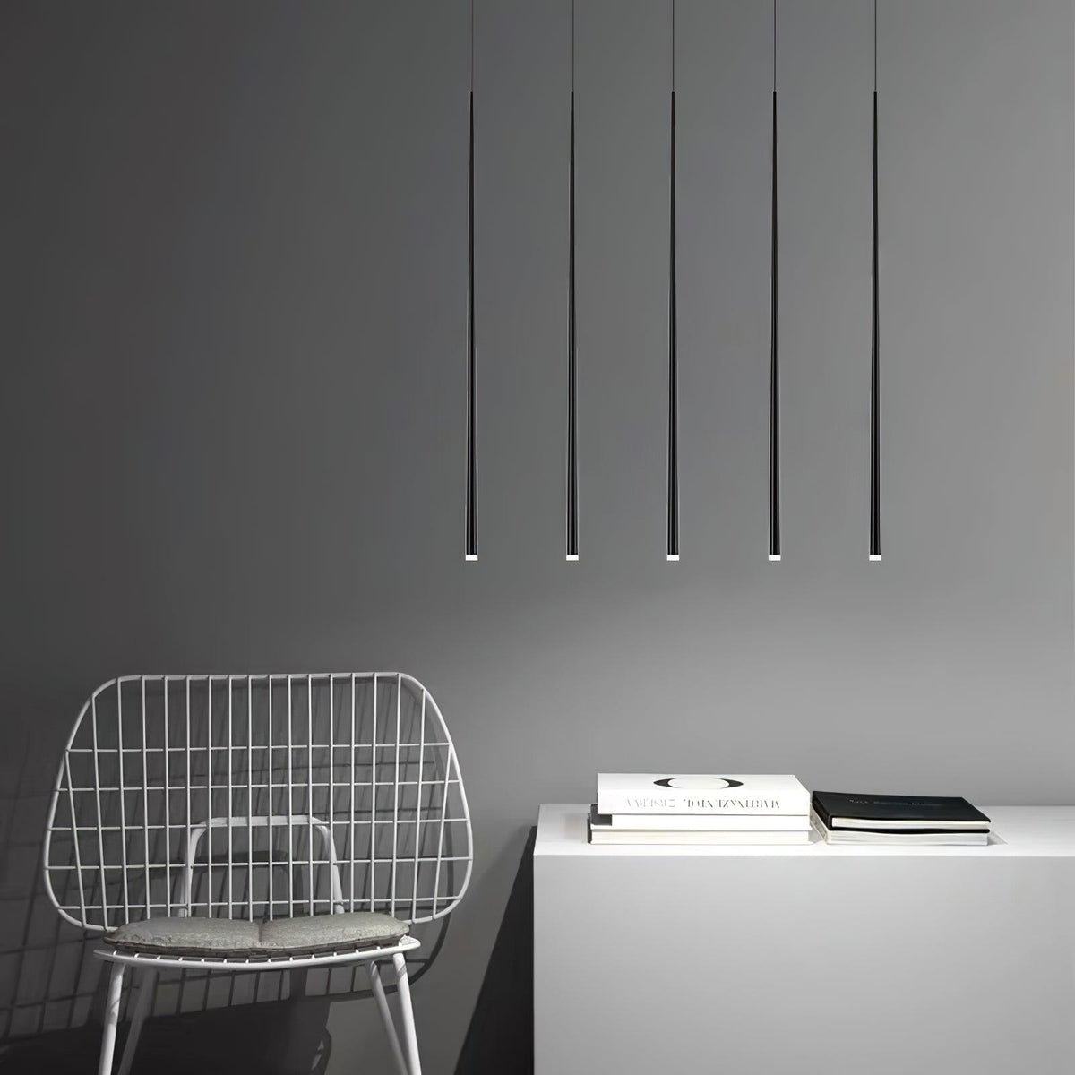 Reveno Kronleuchter Slender Cone Linear Schwarz Minimalistisch