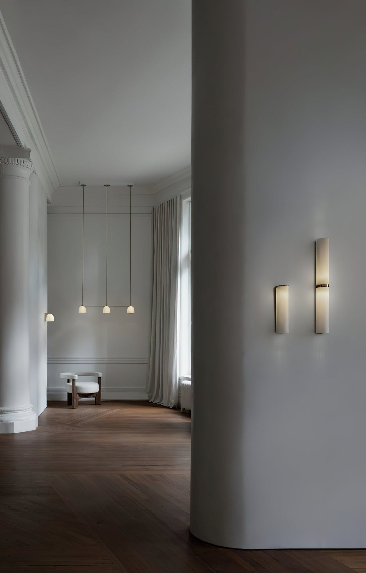 Eirisine Pendelleuchte aus Glas mit Wandleuchte