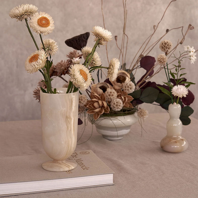 Ciranaine kleine Jade-Vase in Grün