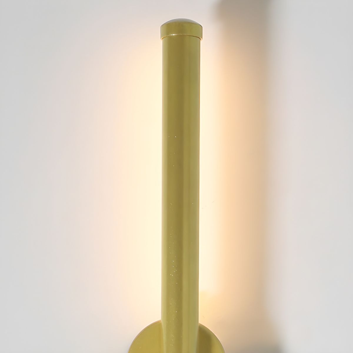 Ria Acryl Minimalistische Wandleuchte