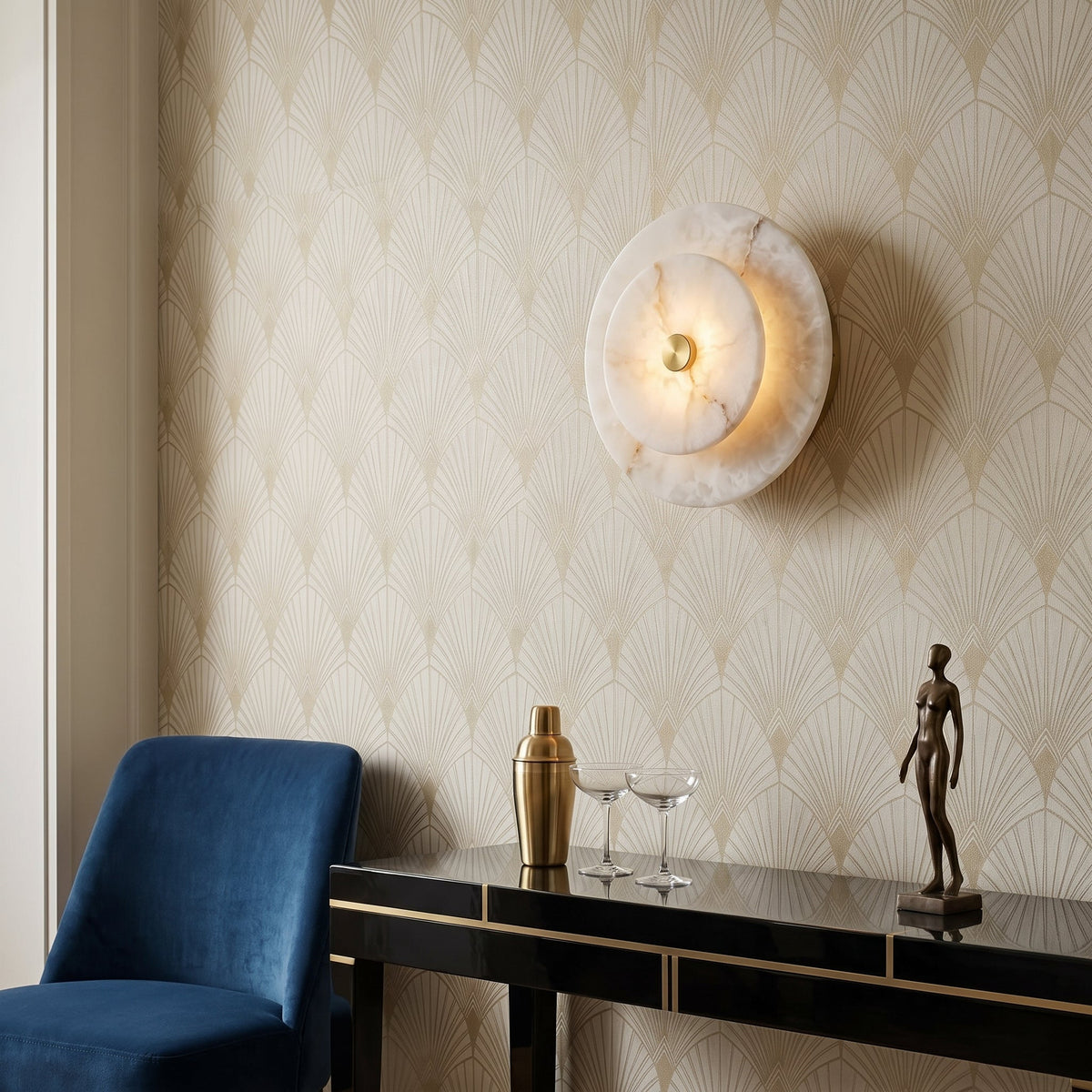 Ravelford Wandleuchte aus Alabaster in Scheibenform