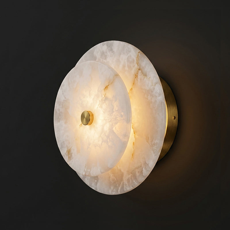 Ravelford Wandleuchte aus Alabaster in Scheibenform