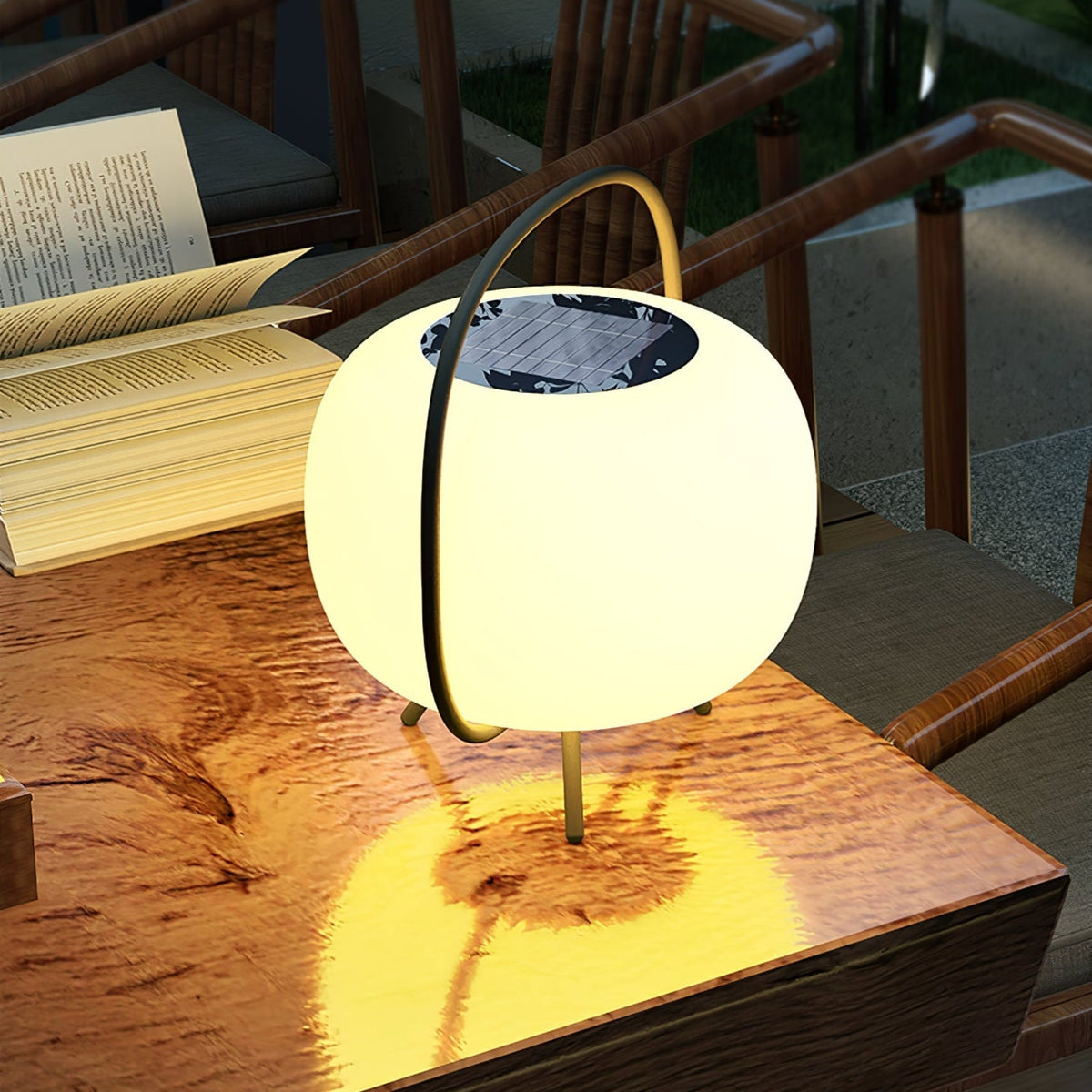 Prytk Außenlampe Solar-Pod Laterne mit Dreibeinen