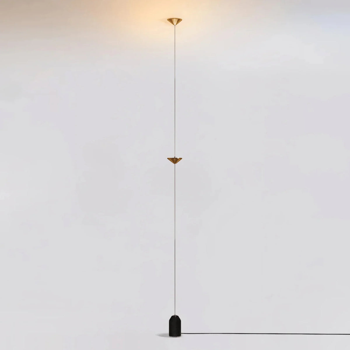 Natasha Minimalistische Stehleuchte