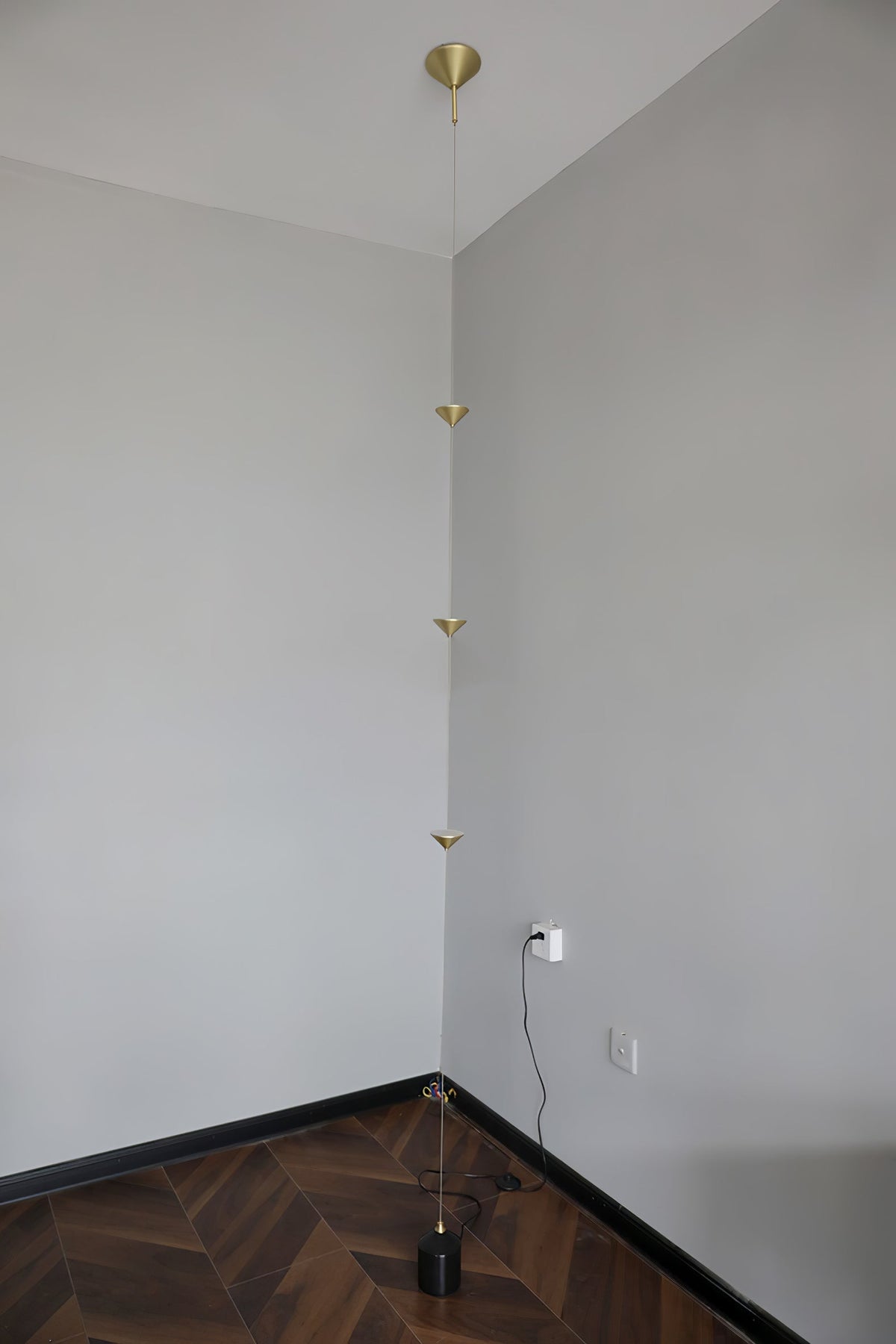 Natasha Minimalistische Stehleuchte