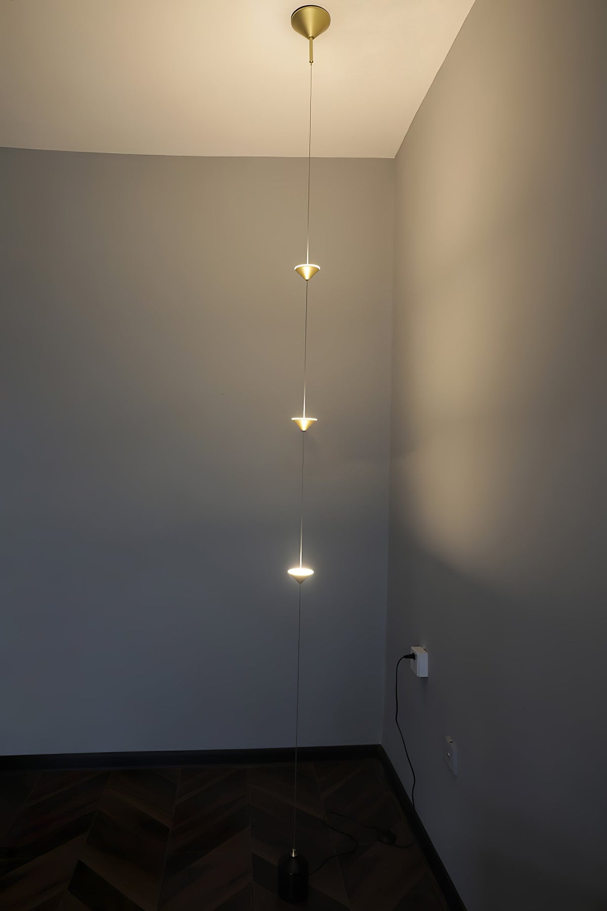 Natasha Minimalistische Stehleuchte