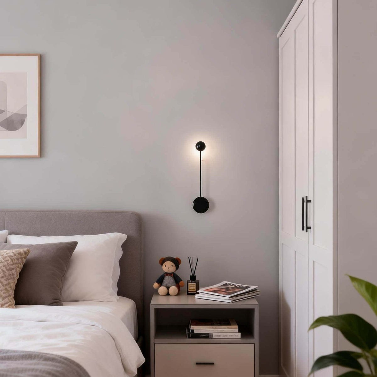 Sphere-on-Stem LED Wandleuchte