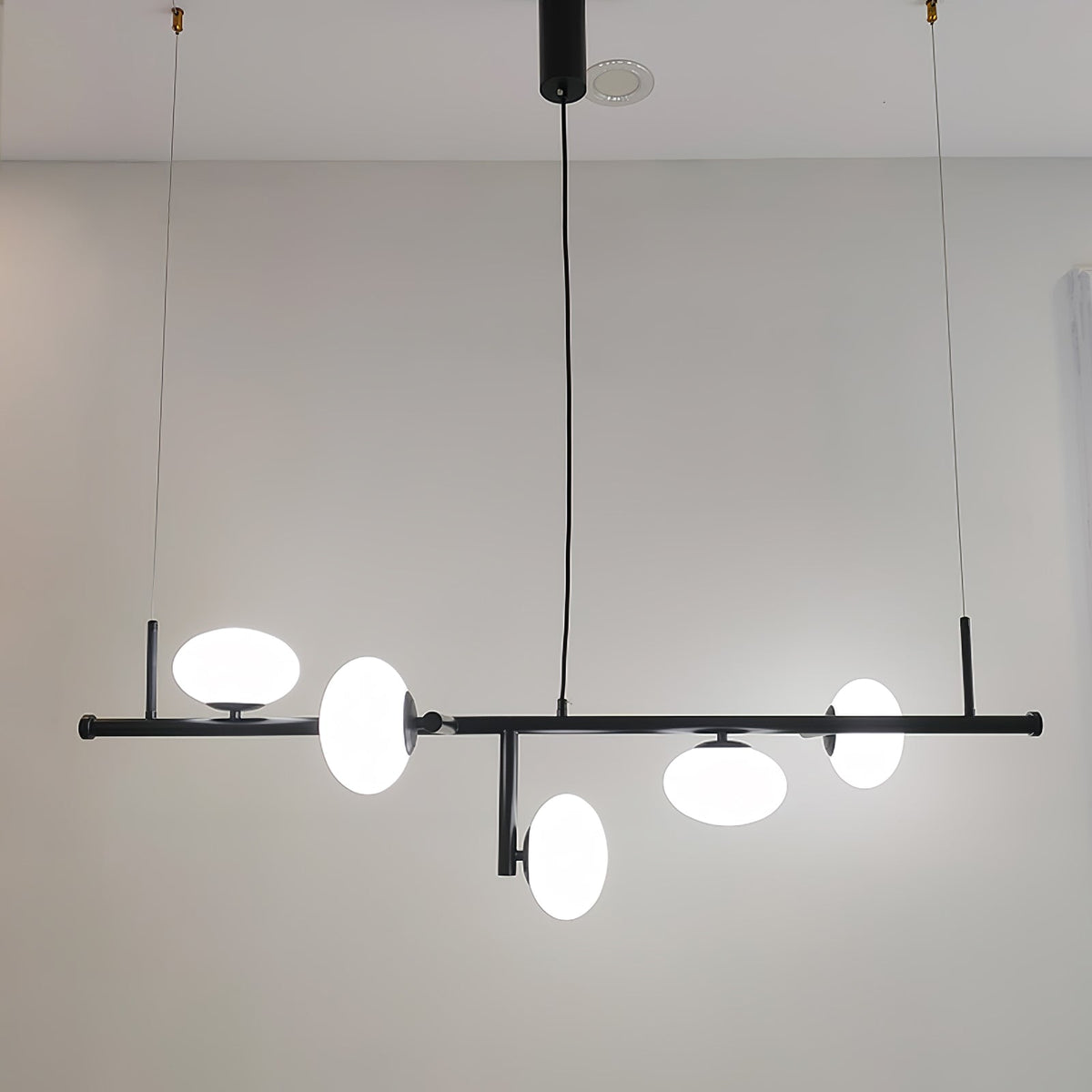 Balance Kronleuchter aus Glas im modernen Stil