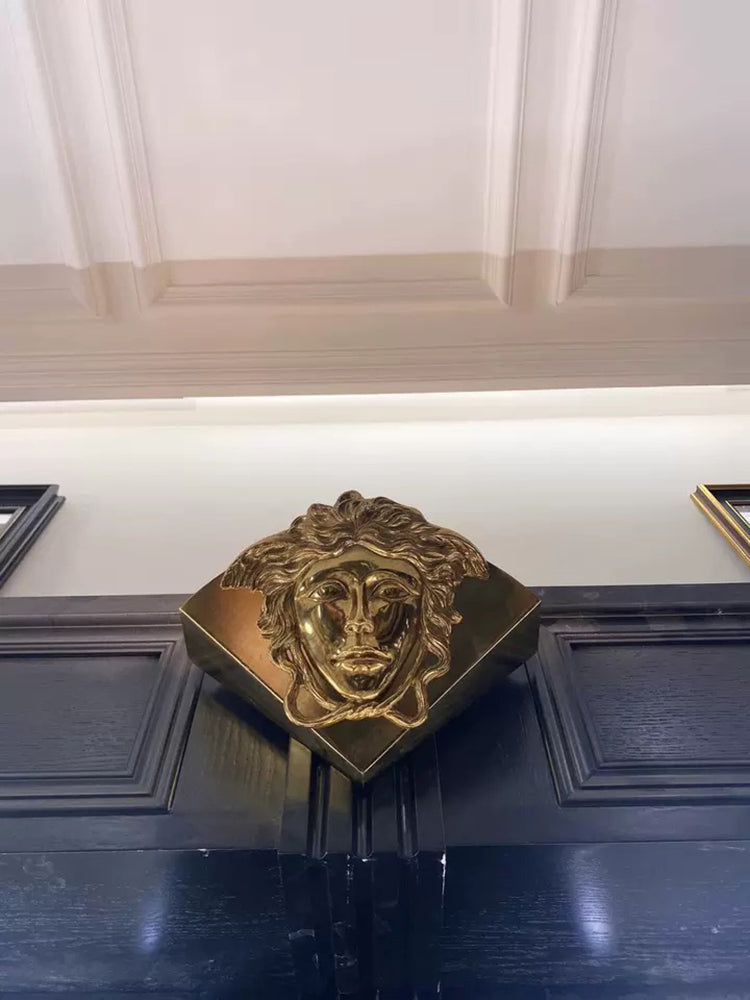 Sphinx Messing-Wandleuchte