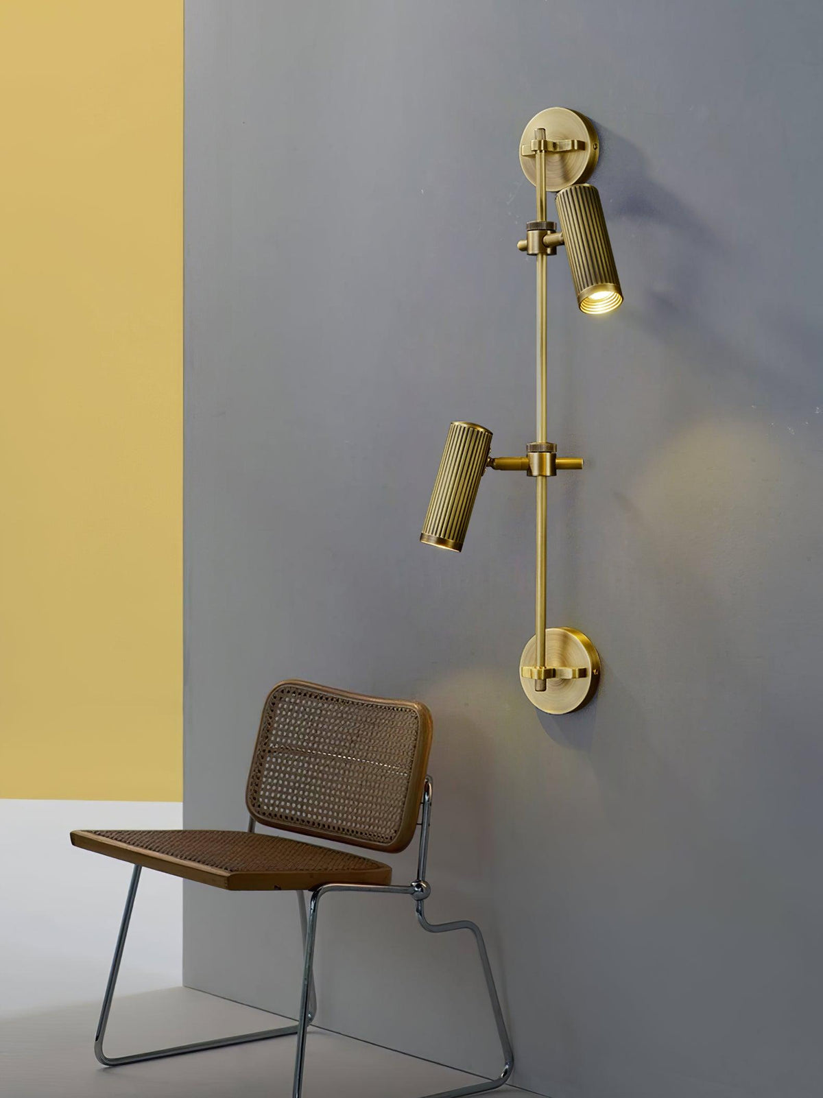 Kirixel Industrielle Wandleuchte aus Messing