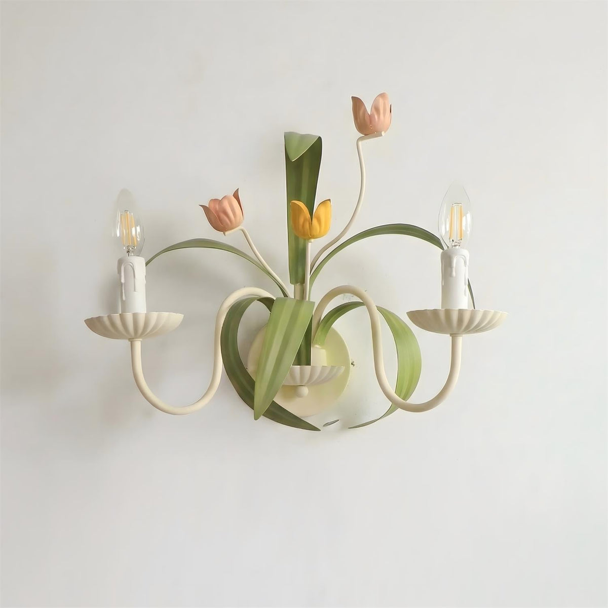 Tulianne Wandleuchte
