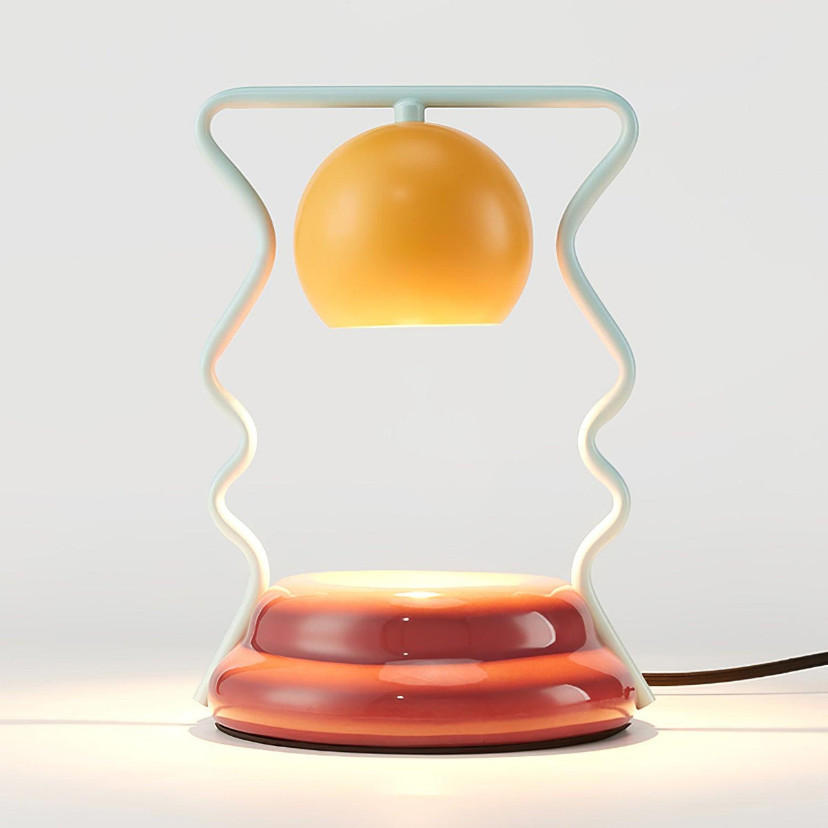 Eurphaos Spielerische Tischlampe
