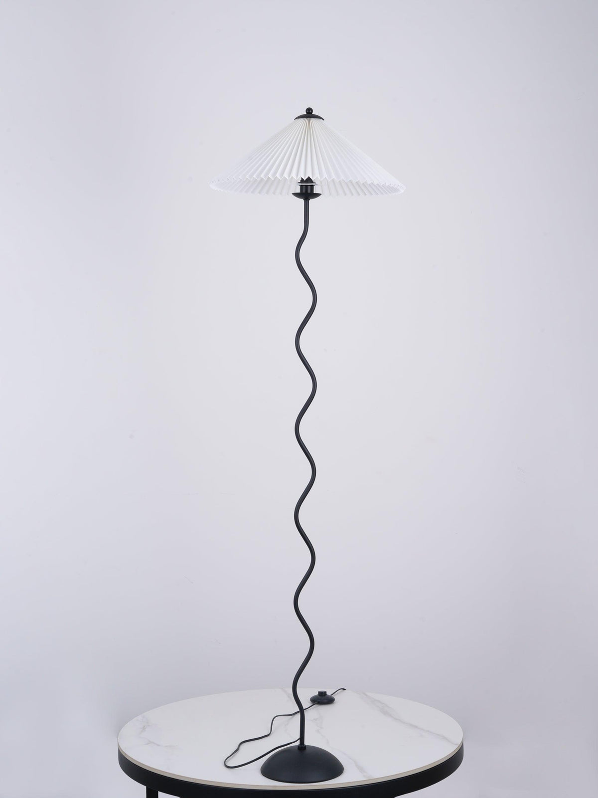 Lioraven Stoff-Minimalistische Stehleuchte