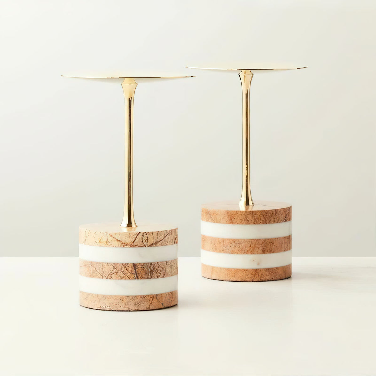 Teriivette Kerzenständer