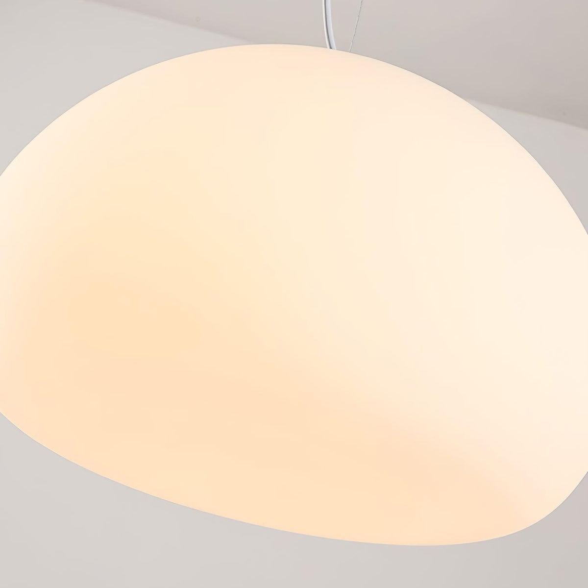 Zerina Pendelleuchte aus Milchglas