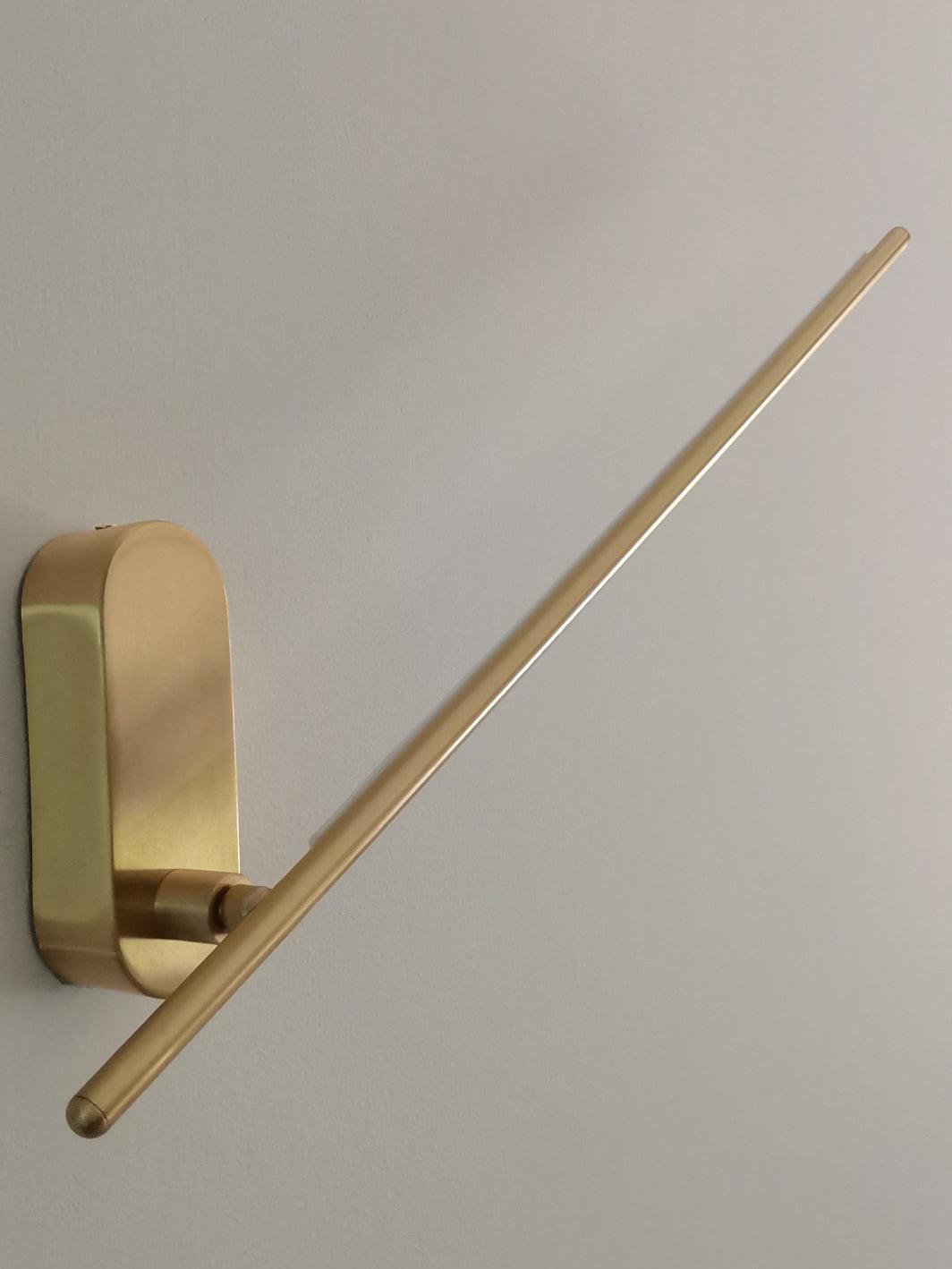 Vrysl Wandleuchte Stabförmig Mit Stecker Minimalistisch