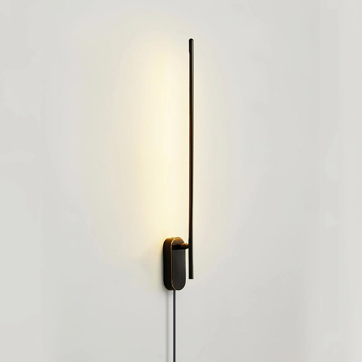 Vrysl Wandleuchte Stabförmig Mit Stecker Minimalistisch