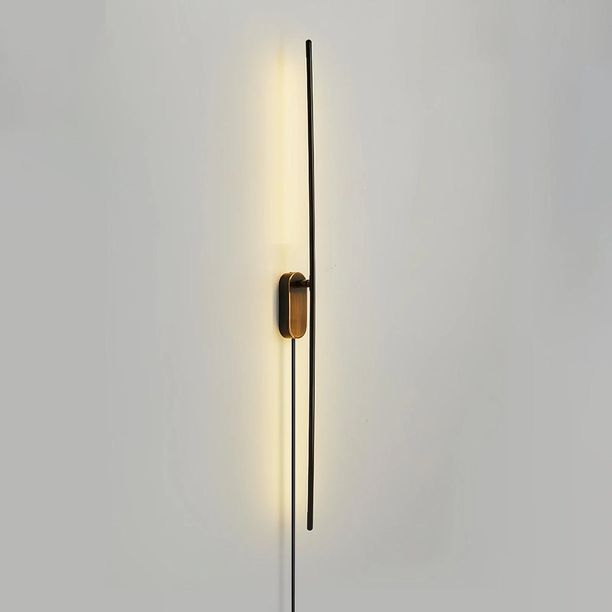 Vrysl Wandleuchte Stabförmig Mit Stecker Minimalistisch