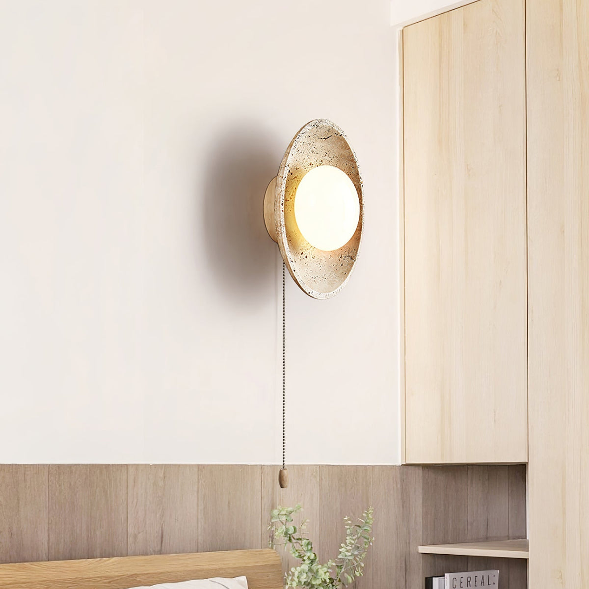 Tavik Bowl-Frame Travertine Wandleuchte
