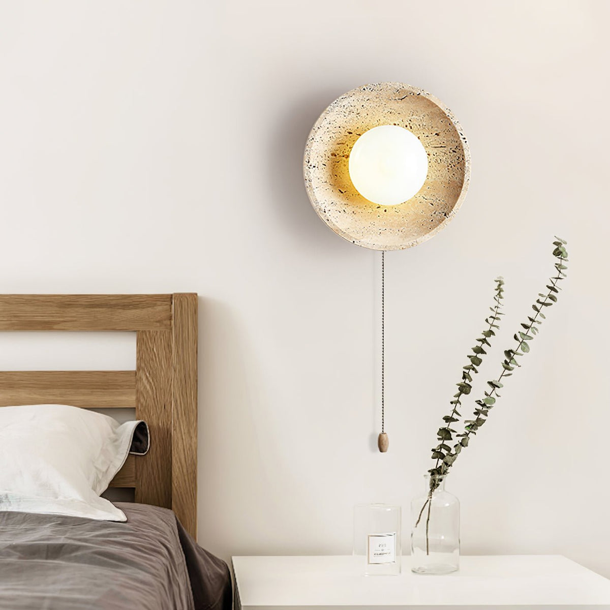 Tavik Bowl-Frame Travertine Wandleuchte