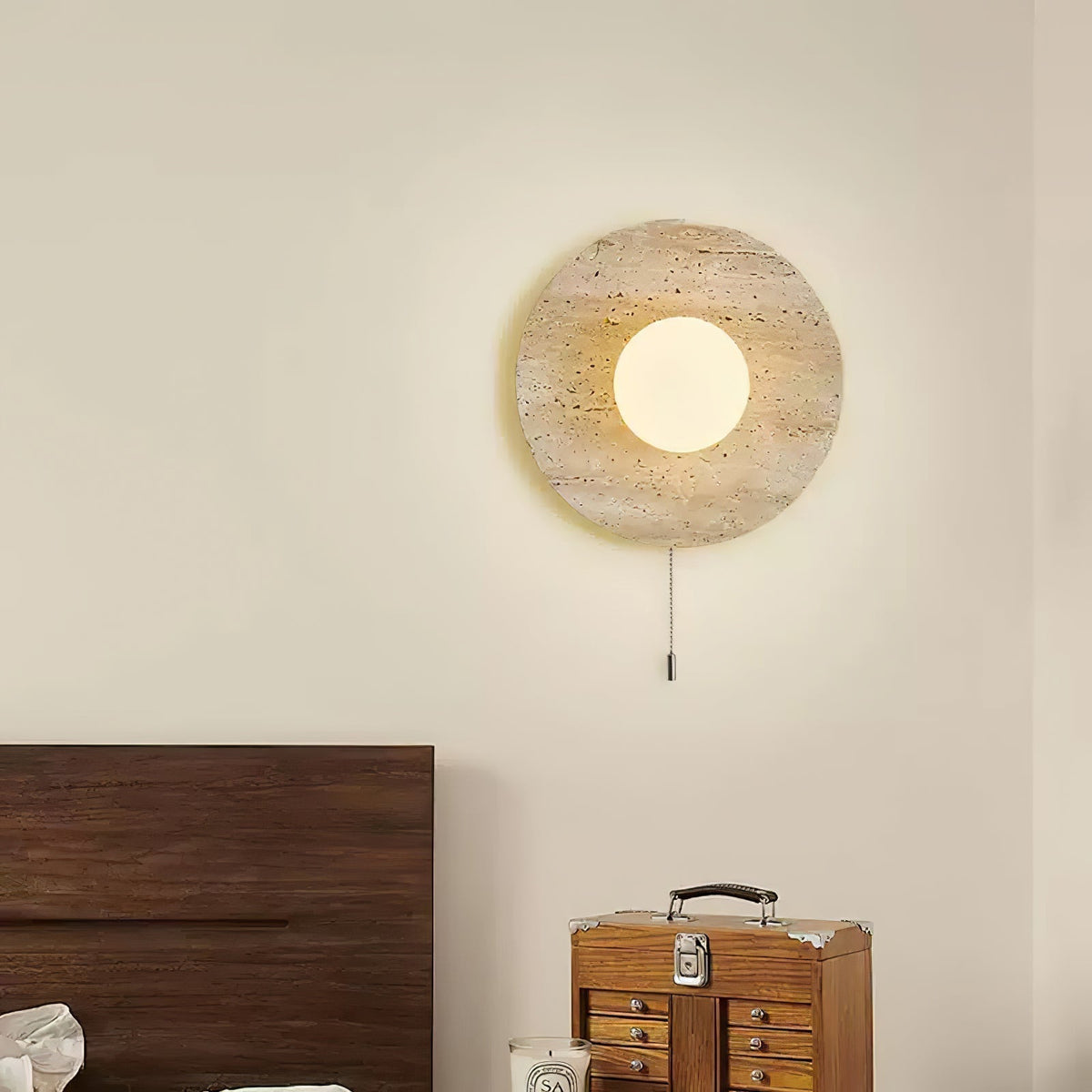 Tavik Bowl-Frame Travertine Wandleuchte