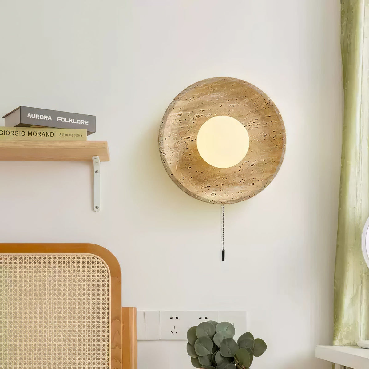 Tavik Bowl-Frame Travertine Wandleuchte