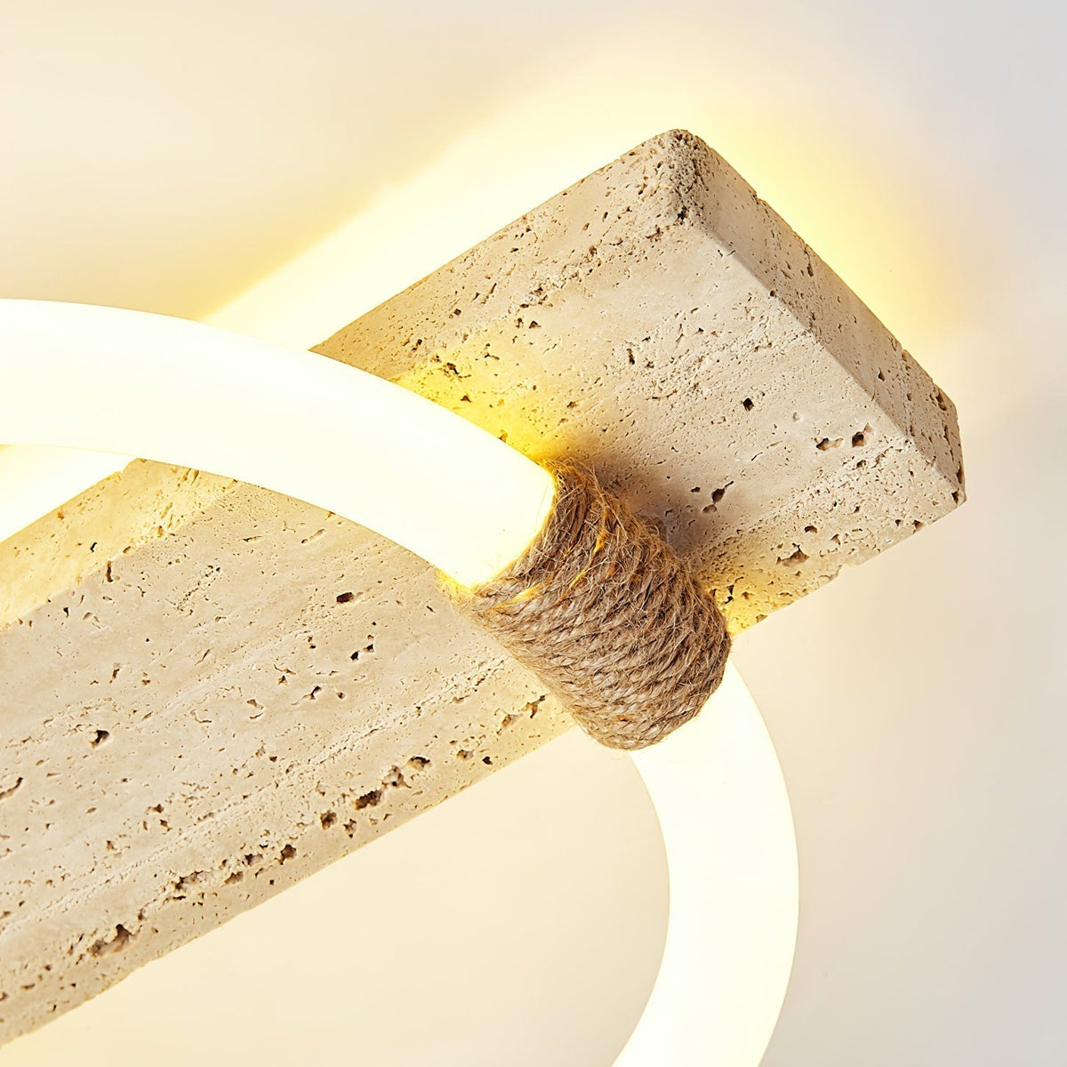 Elmaryra Ringed Travertine Deckenleuchte / Wandleuchte