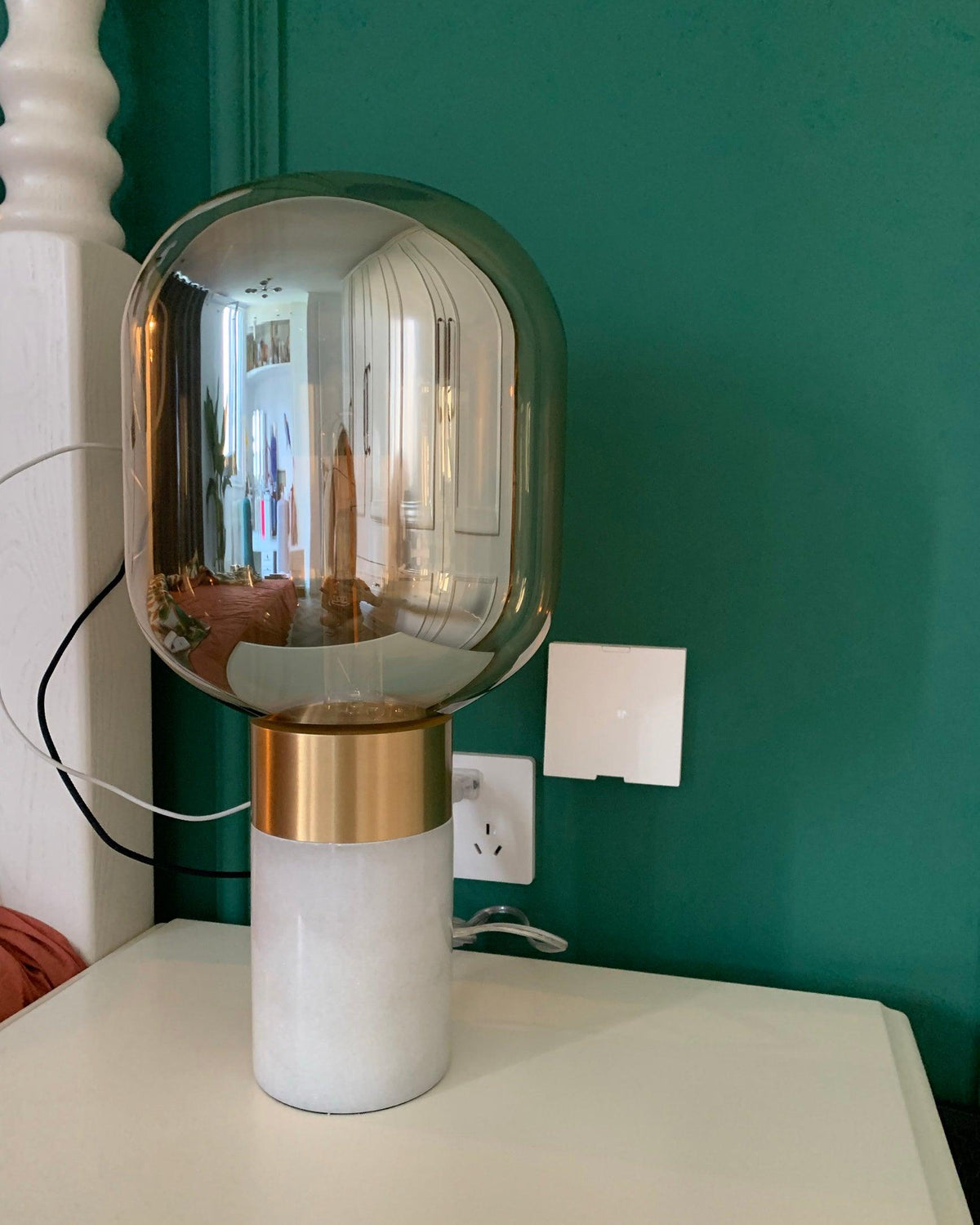 Aurdoren Minimalistische Tischleuchte aus Marmor mit Glas