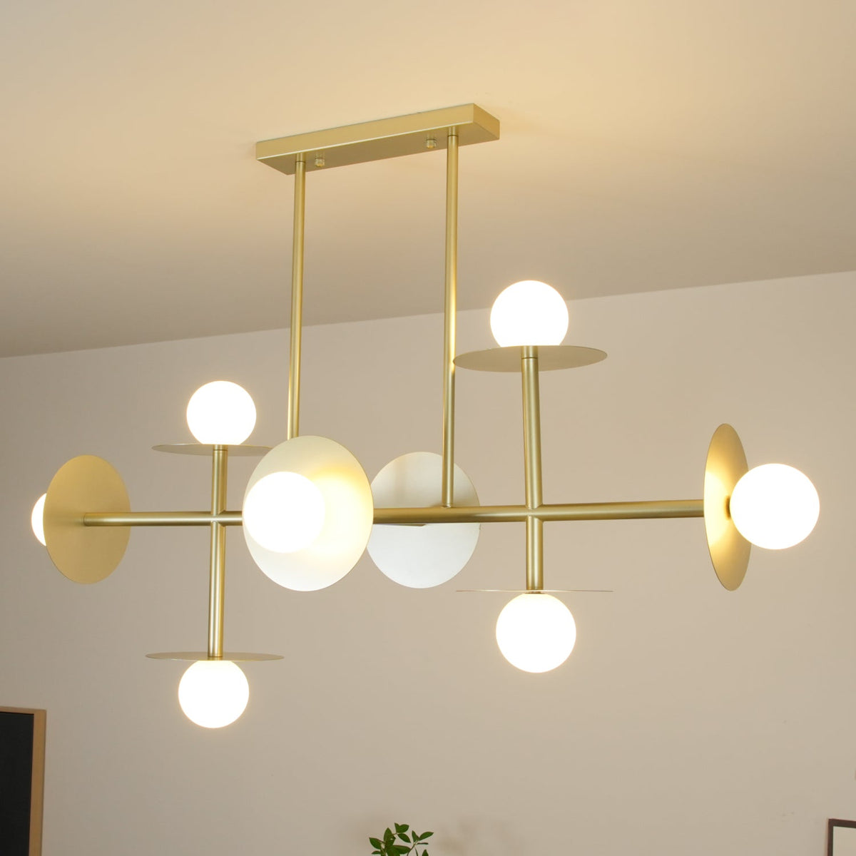 Celiissa Strada Kronleuchter aus Messing und Glas in geometrischer Form
