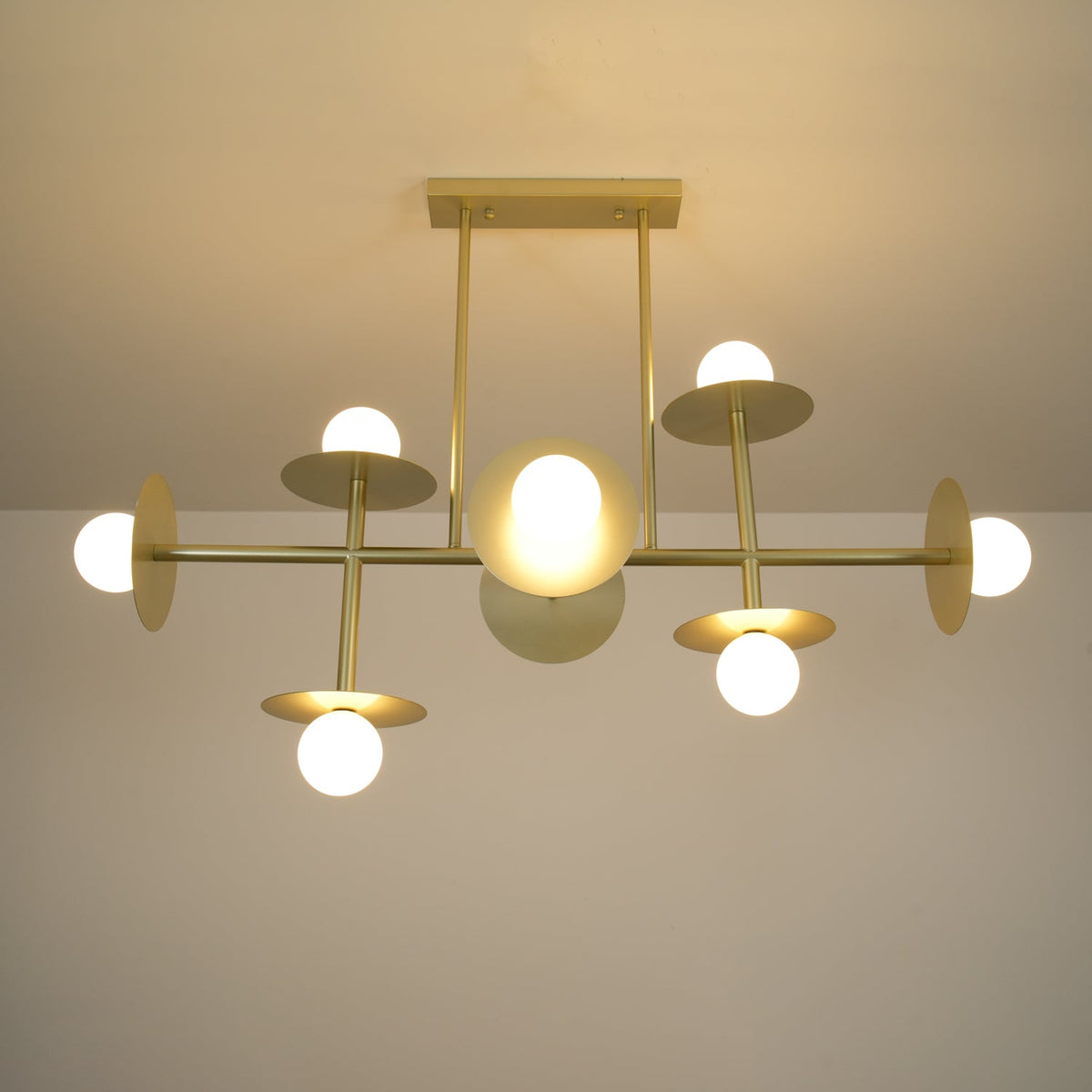 Celiissa Strada Kronleuchter aus Messing und Glas in geometrischer Form