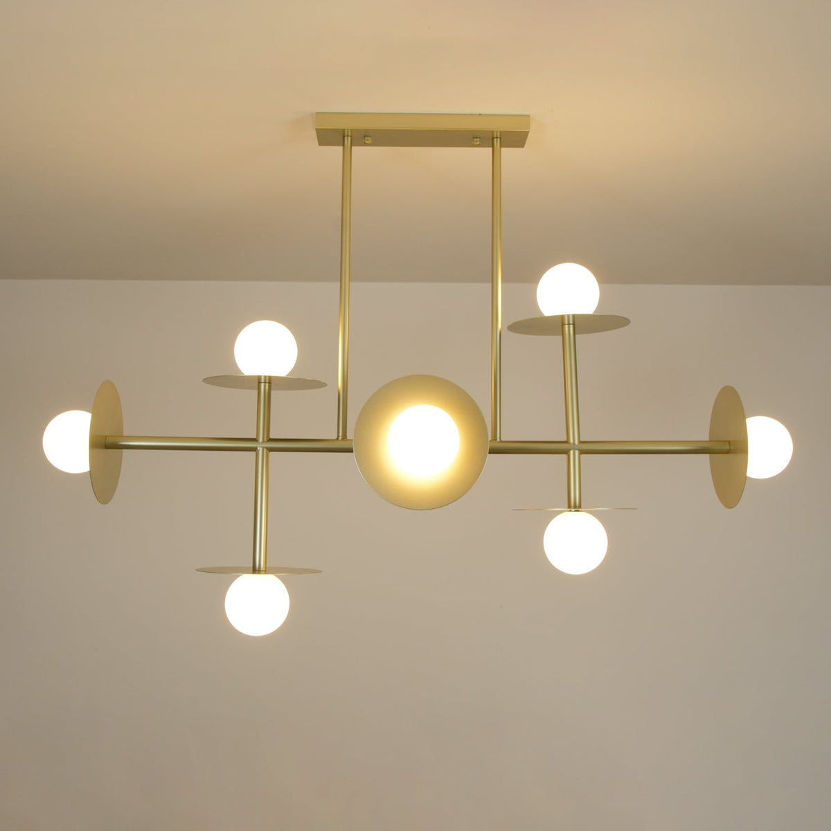 Celiissa Strada Kronleuchter aus Messing und Glas in geometrischer Form