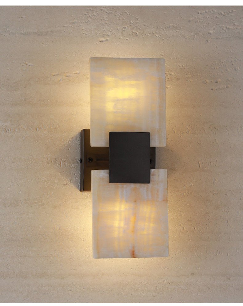 Nerion Shift Alabaster-Wandleuchte