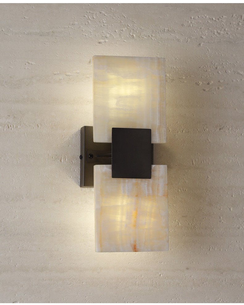Nerion Shift Alabaster-Wandleuchte