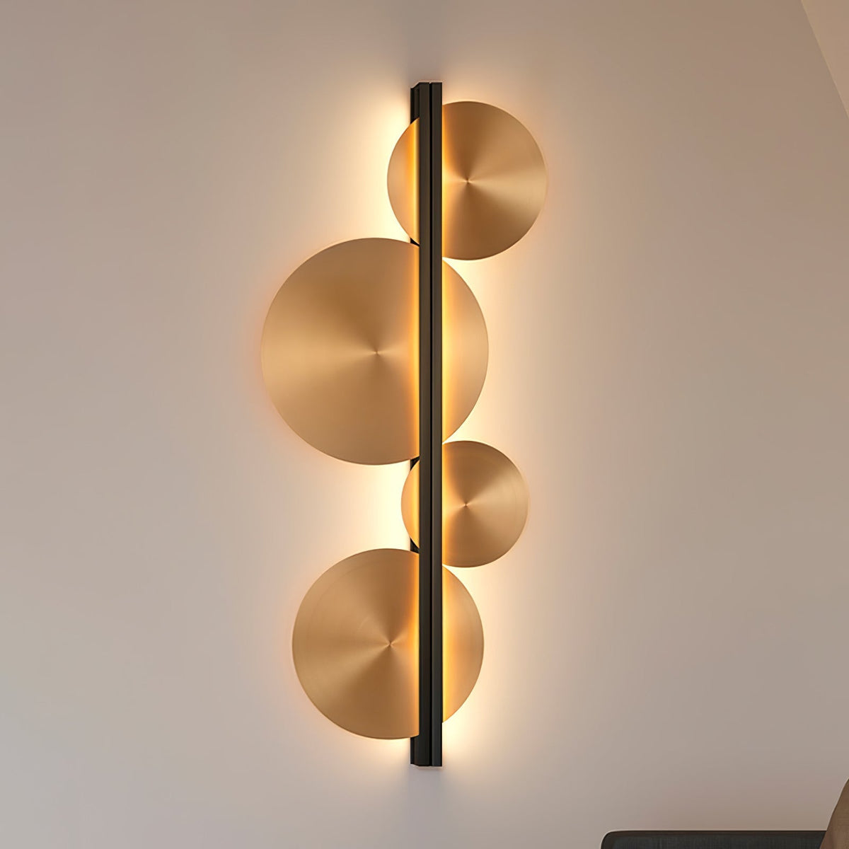 Oriivise Wandleuchte Gold runde Lampenschirme zentrale Stütze für Flur Wohnzimmer | Cielum