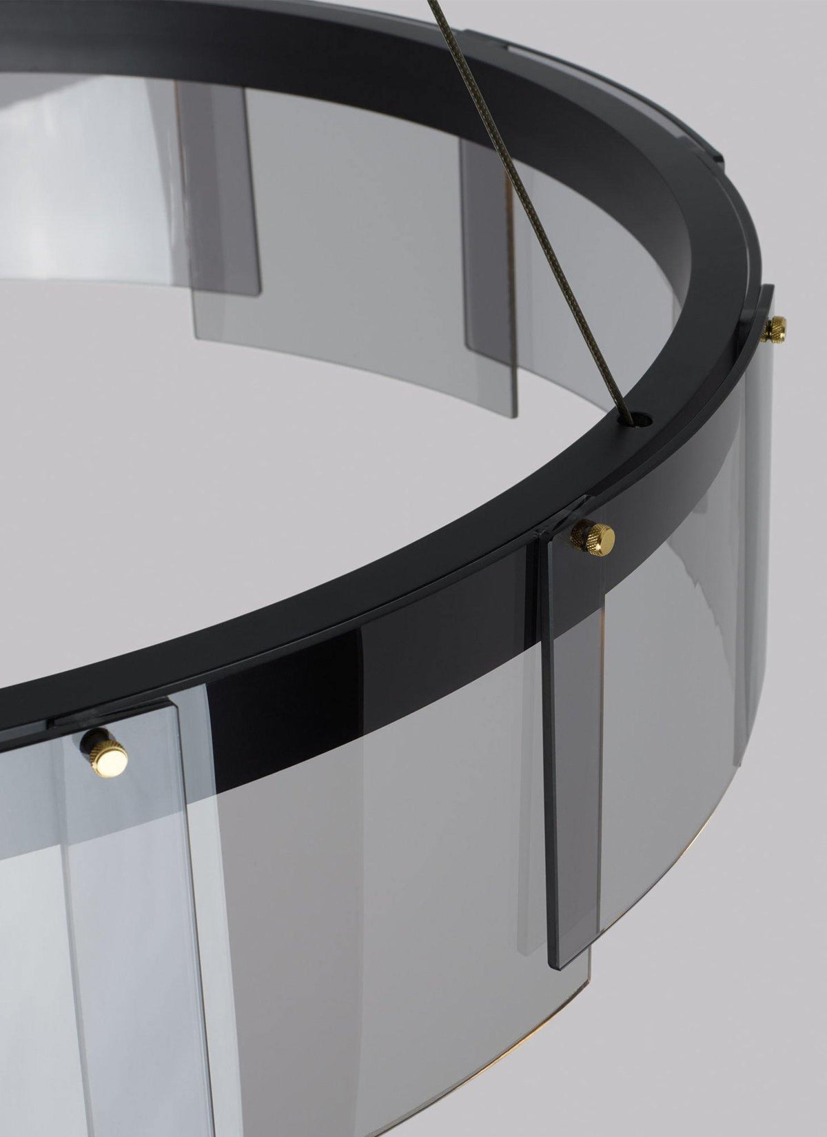 Eireriel Kronleuchter LED-Ring aus schwarzem Milchglas im modernen Stil