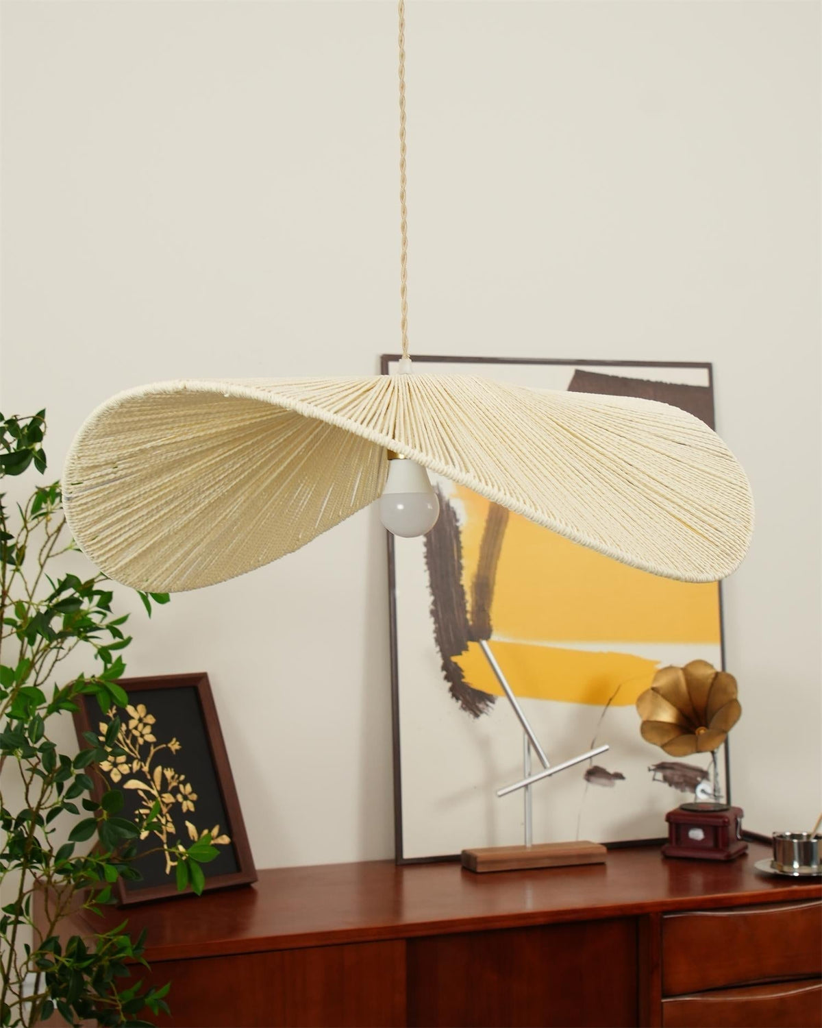 Canoeria Handgeflochtene Pendelleuchte aus natürlichem Rattan