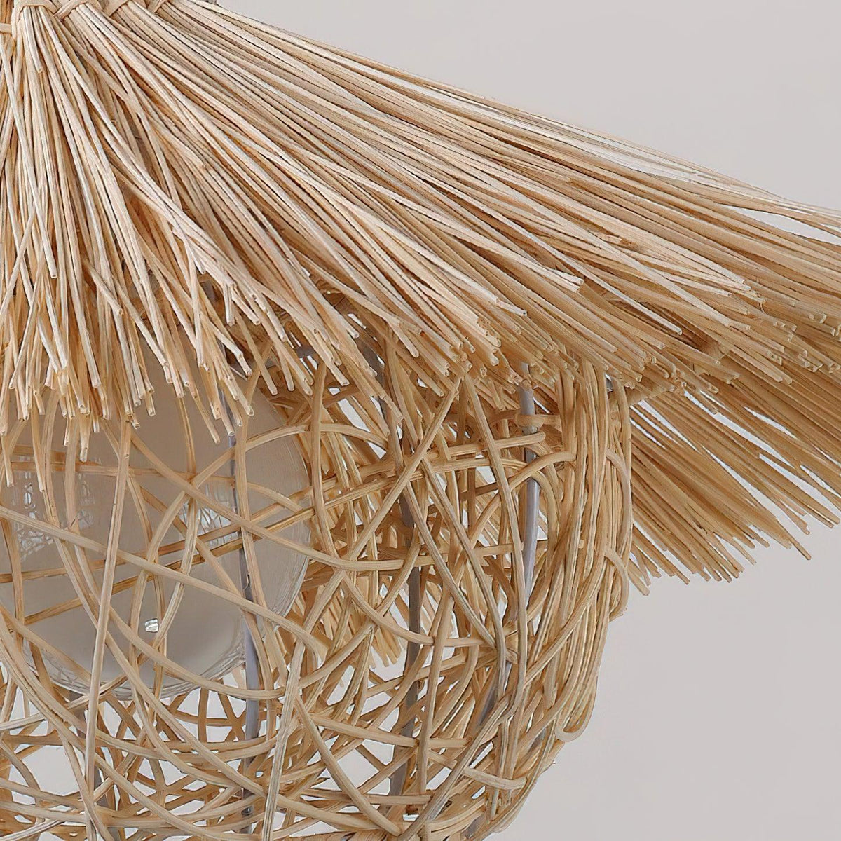 Sunell Rattan-Pendelleuchte in Strohhutform