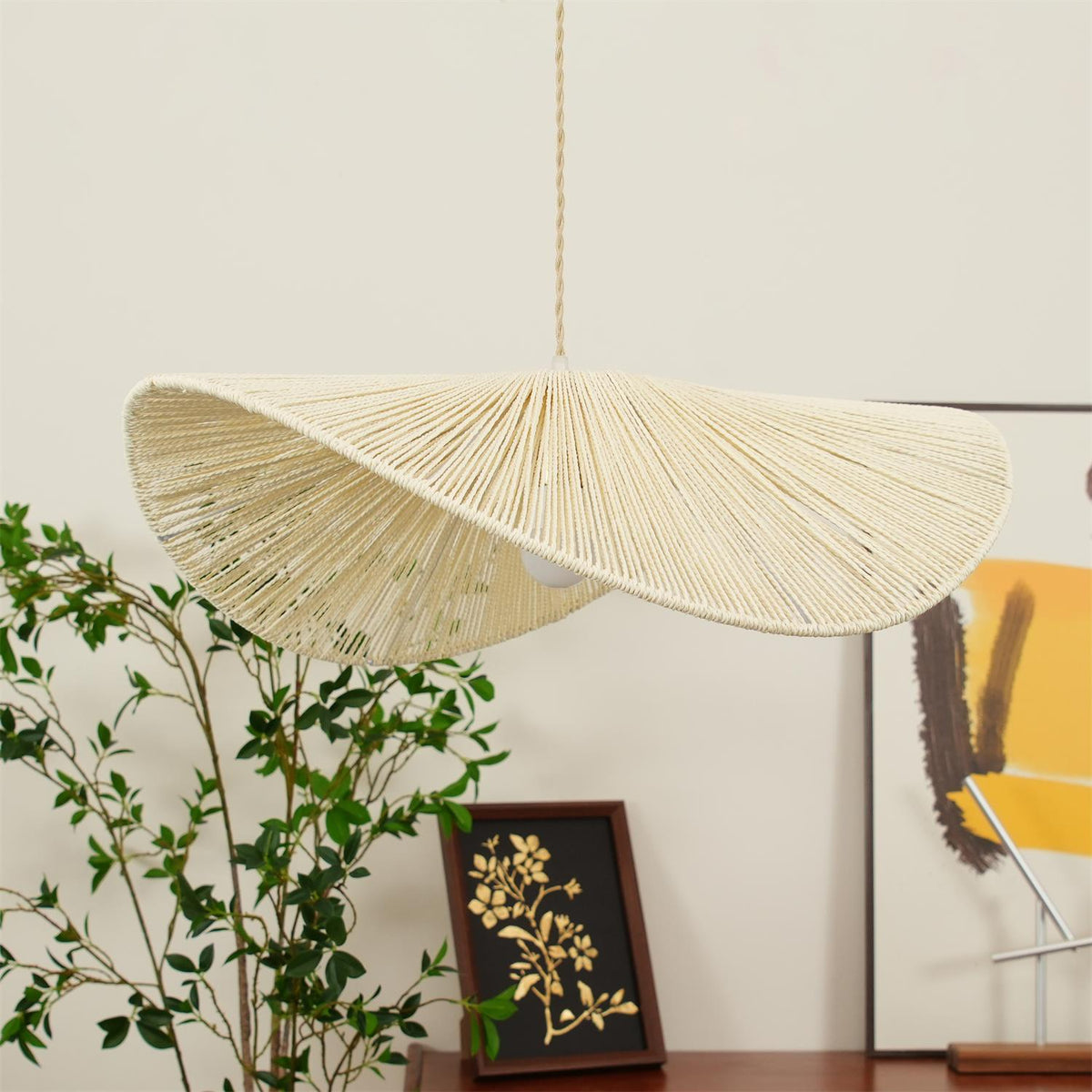 Canoeria Handgeflochtene Pendelleuchte aus natürlichem Rattan