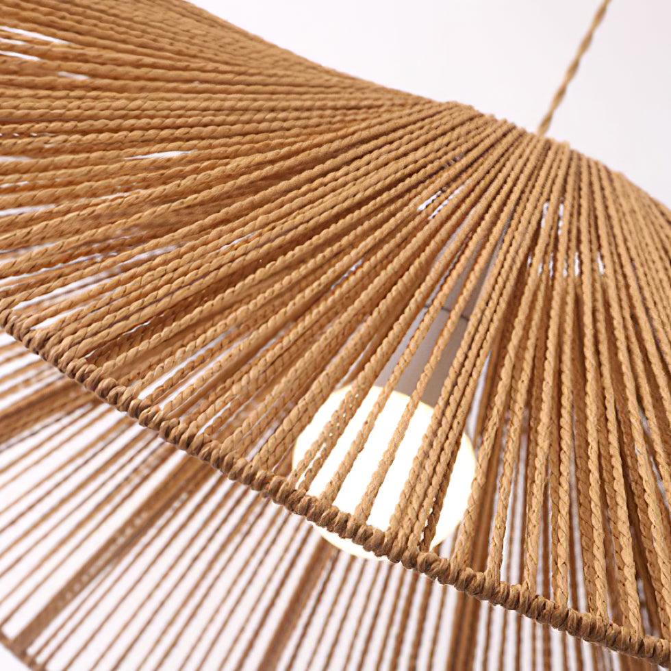 Canoeria Handgeflochtene Pendelleuchte aus natürlichem Rattan