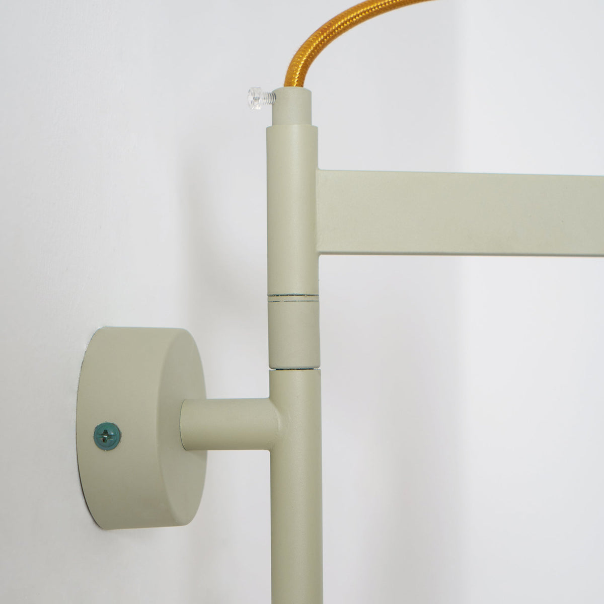 Avenirise Wandleuchte aus Aluminium, konischer Form, minimalistisch für das Schlafzimmer | Cielum