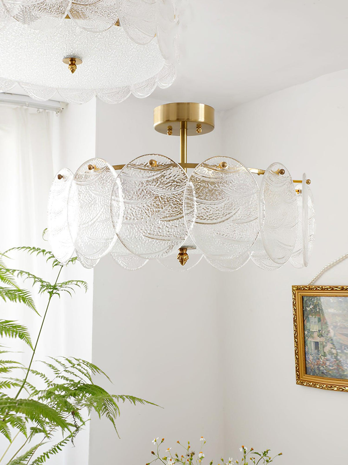 Velalaine Deckenleuchte mit Gold-Oberfläche und ribbed-Glas