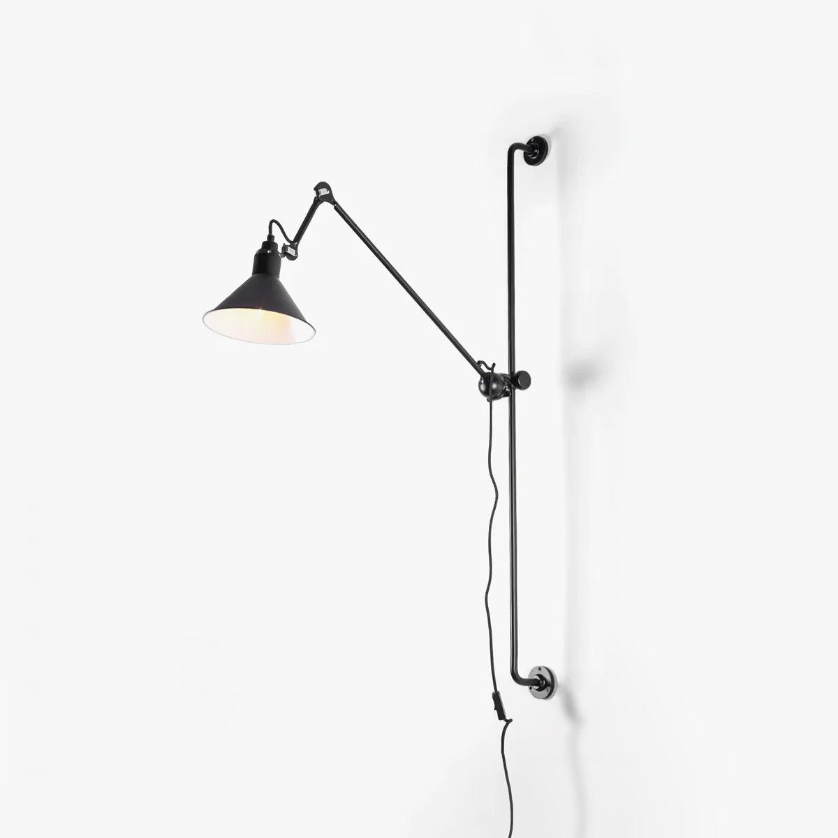 Dral Support Frame Rocker Wandleuchte