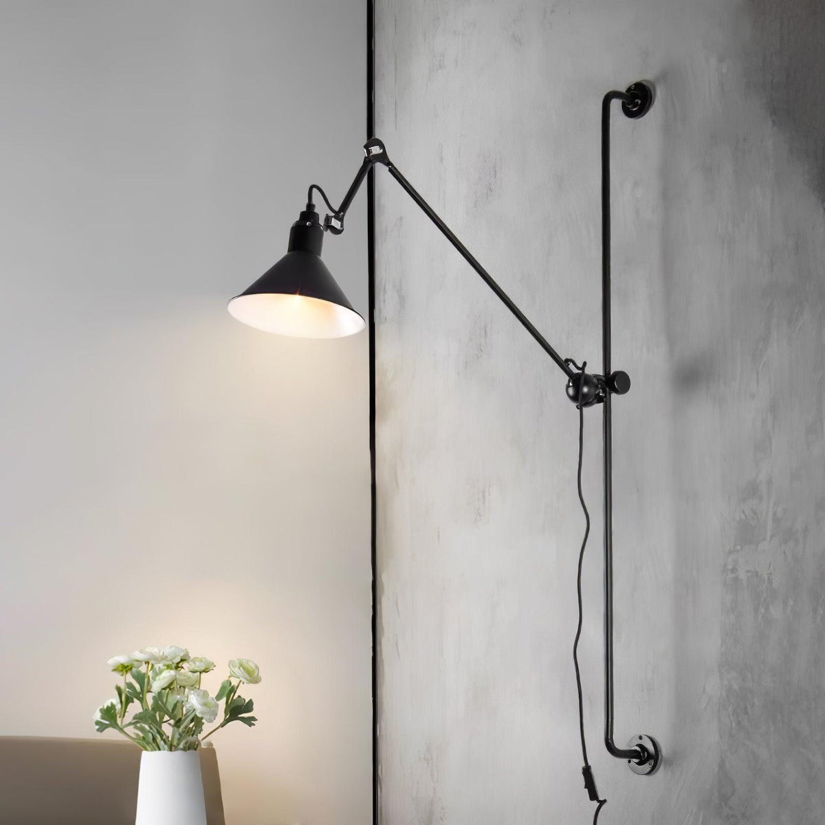 Dral Support Frame Rocker Wandleuchte